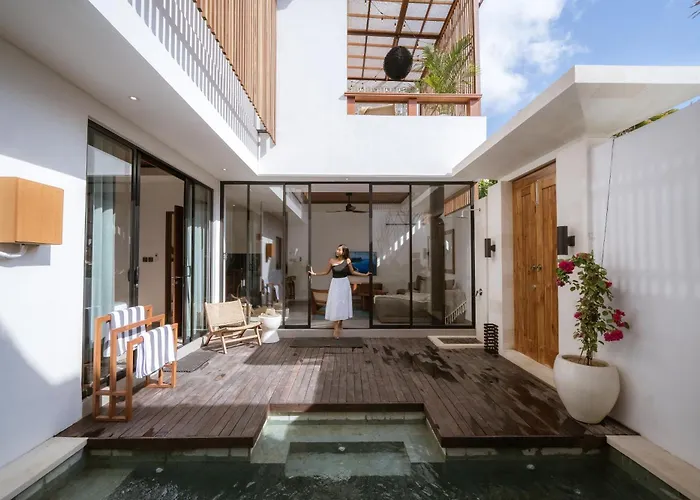 Nalu Kai Bingin * Uluwatu